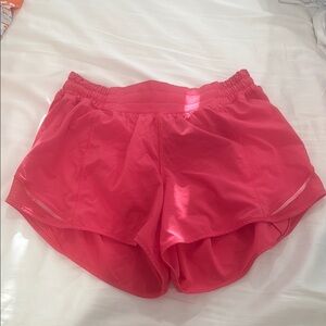 Lululemon hotty hot low rise shorts